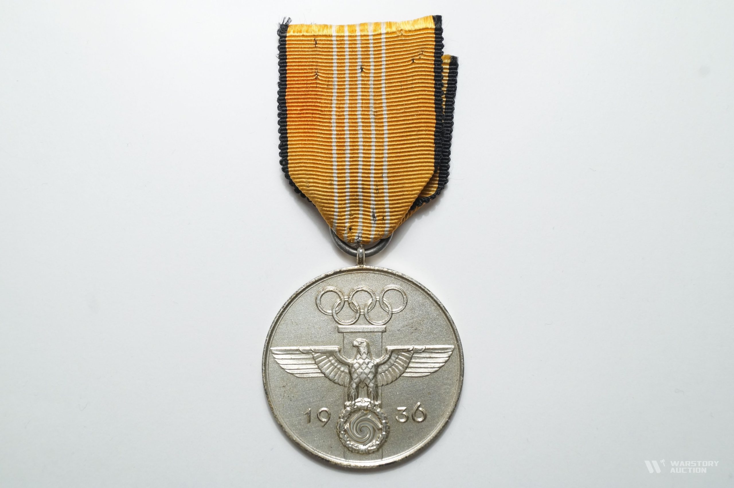 Медаль для принимавших участие в организации Олимпийских игр 1936 г. в Берлине(Третья степень).