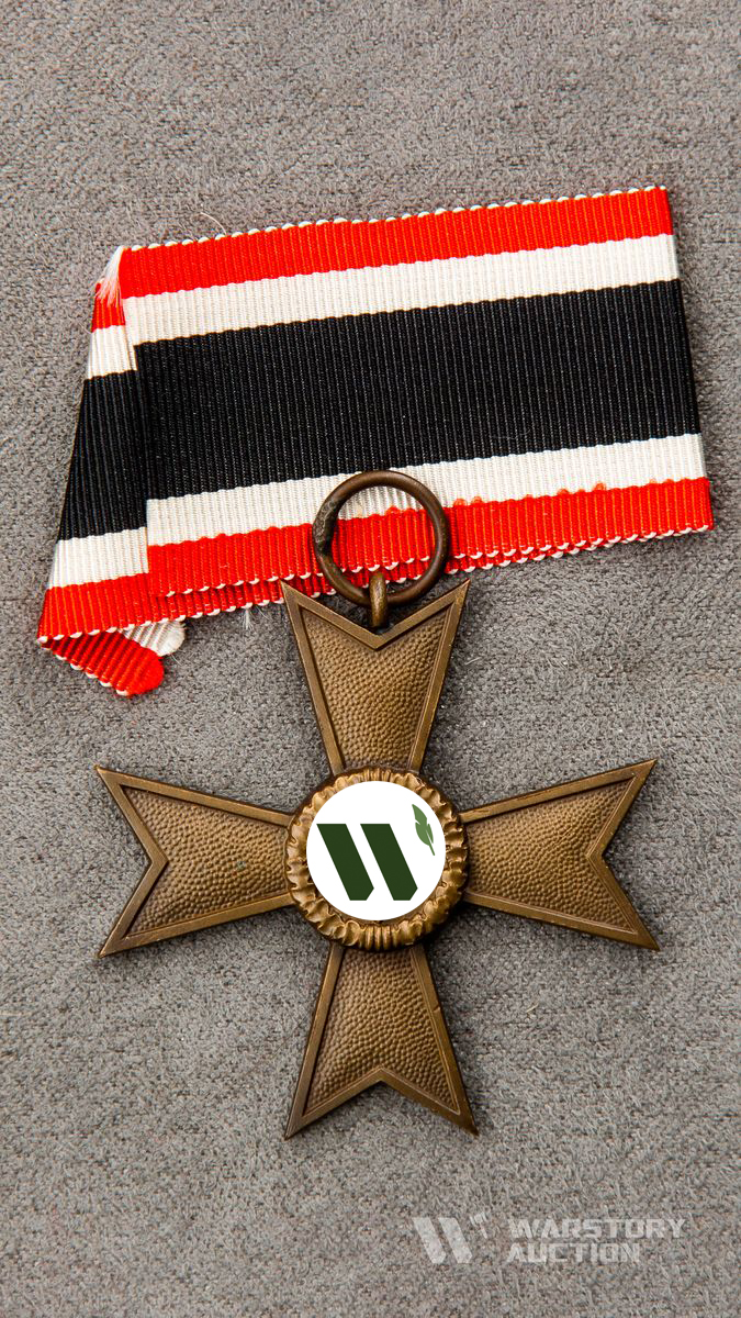 Крест военных заслуг (КВК) 2 класса без мечей