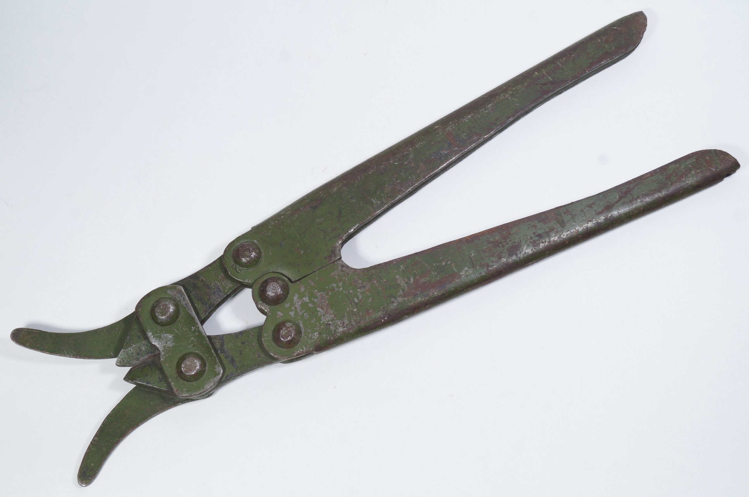 WARSTORY AUCTION - Советские саперные ножницы для резки колючей ...