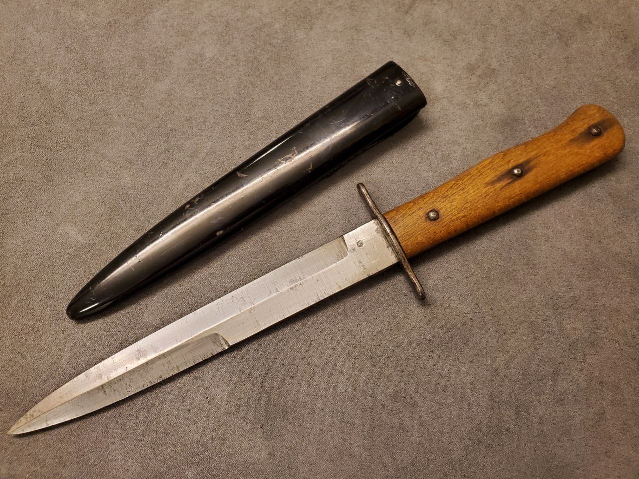 Боевой нож Люфтваффе. Очень хорошее состояние.  Из коллекции в США