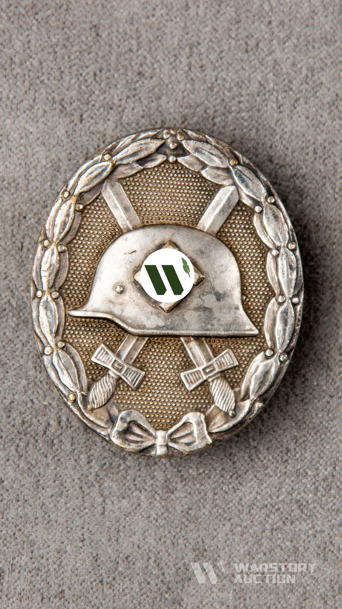 Знак за ранение в серебре образца 1939 г. Бунтметалл, клеймо 