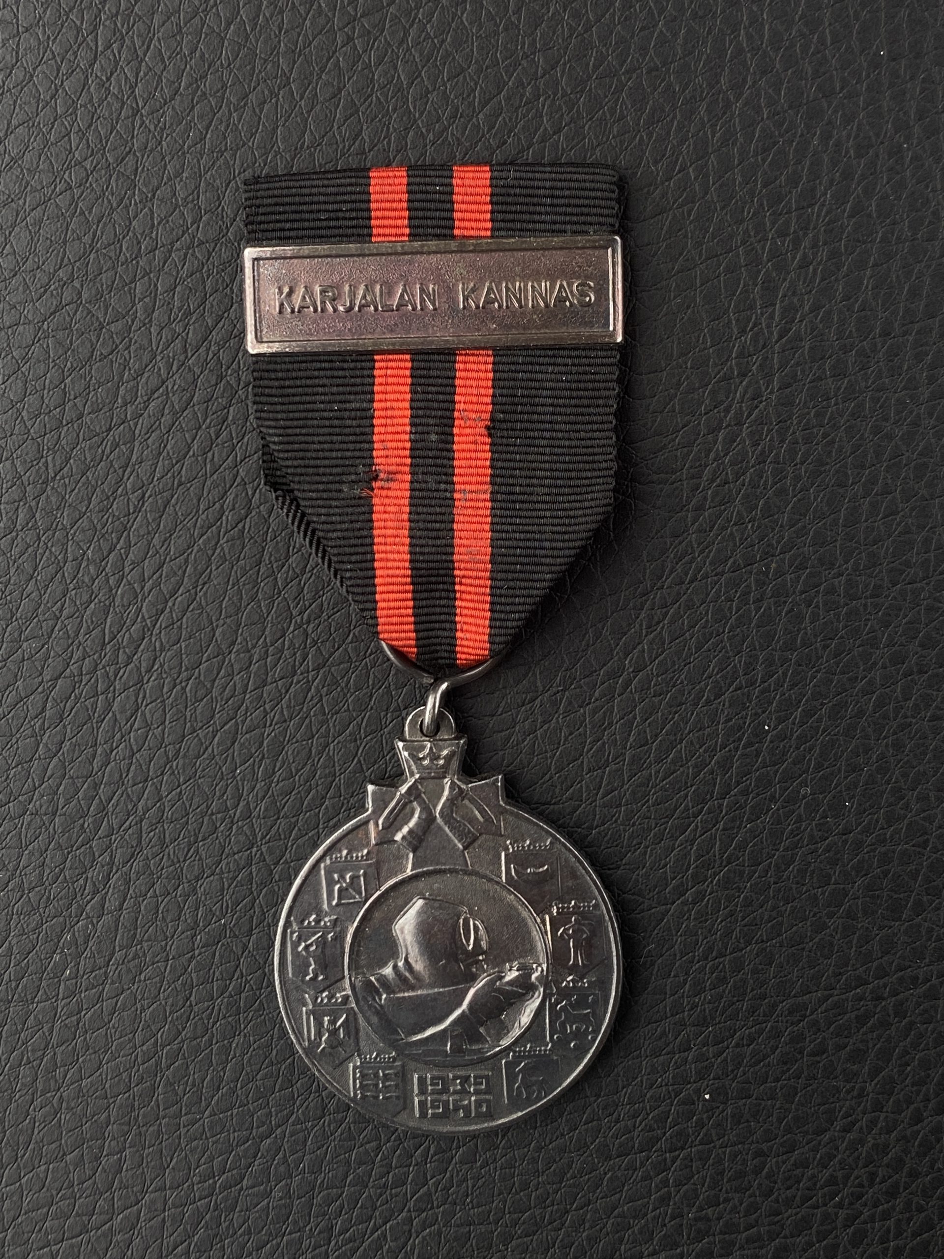 Медаль за зимнюю войну 1939-40гг. с планкой Карельский перешеек.