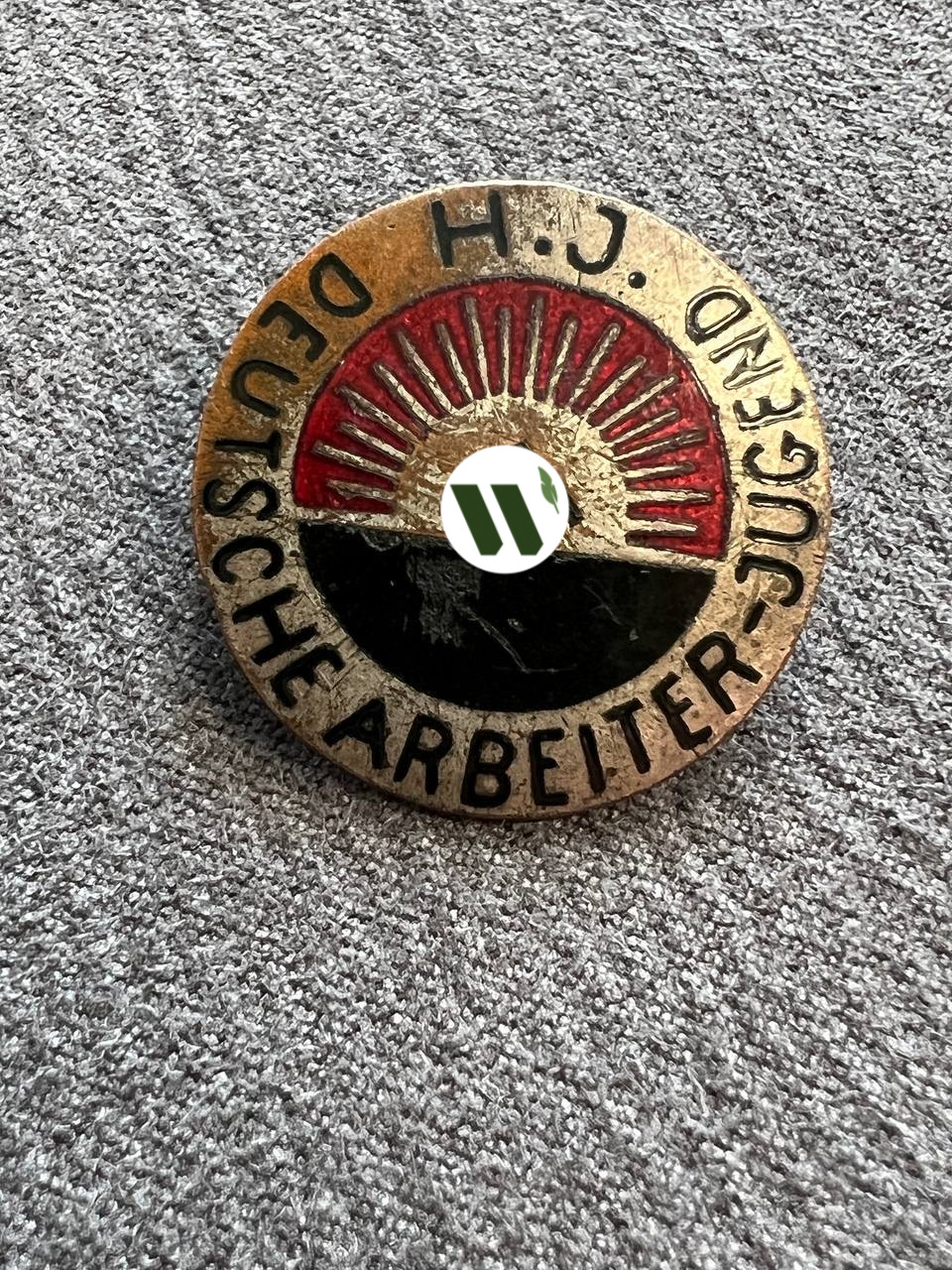 Знак H. J. Deutsche Arbeiter- Jugend