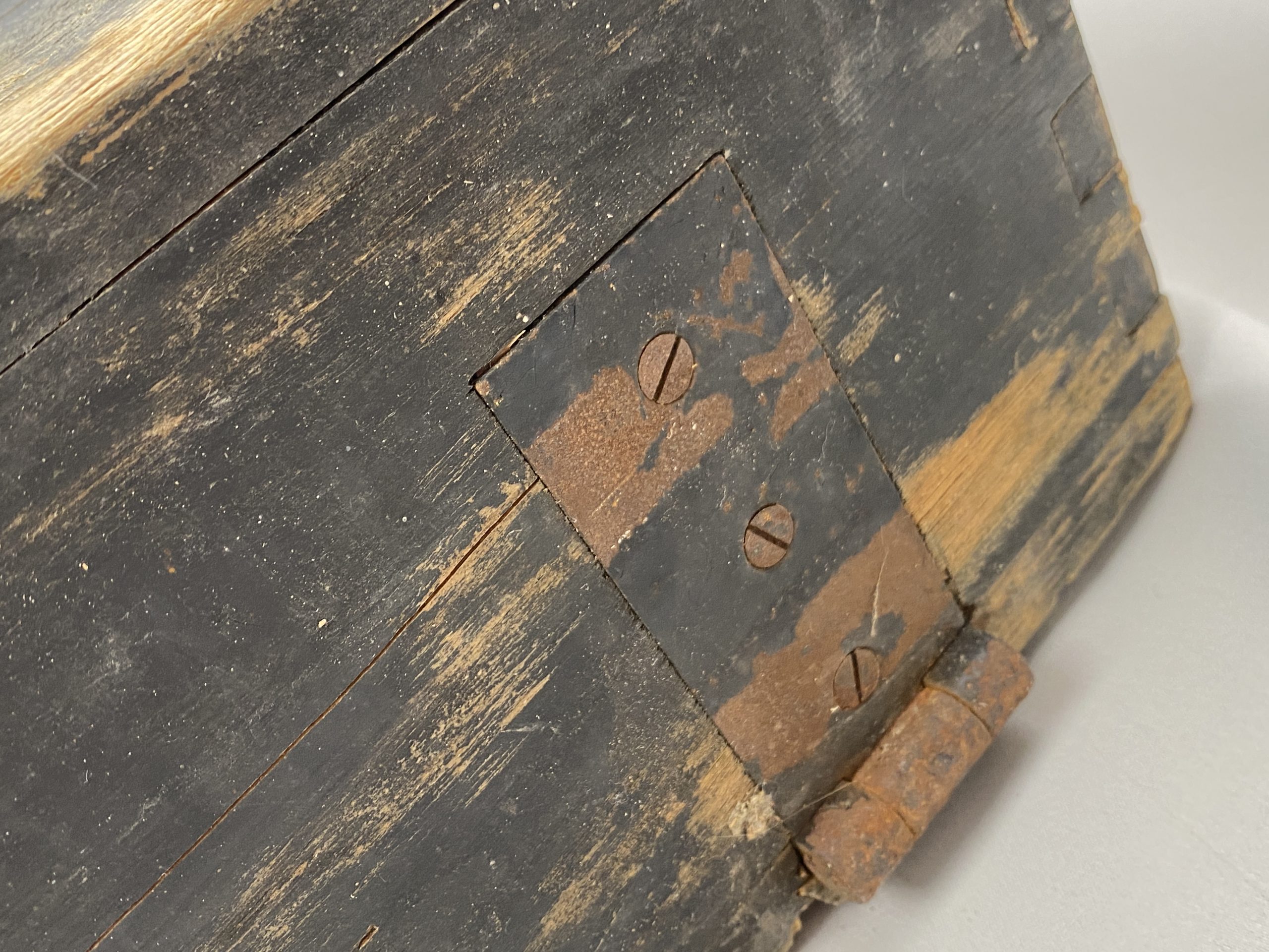 WARSTORY AUCTION - Ящик немецкий в оригинальной краске