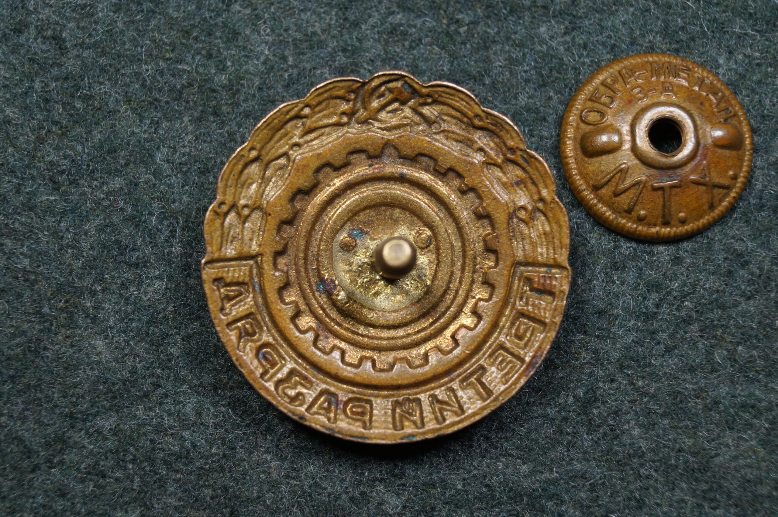 WARSTORY AUCTION - Значок ГТО третьего разряда.