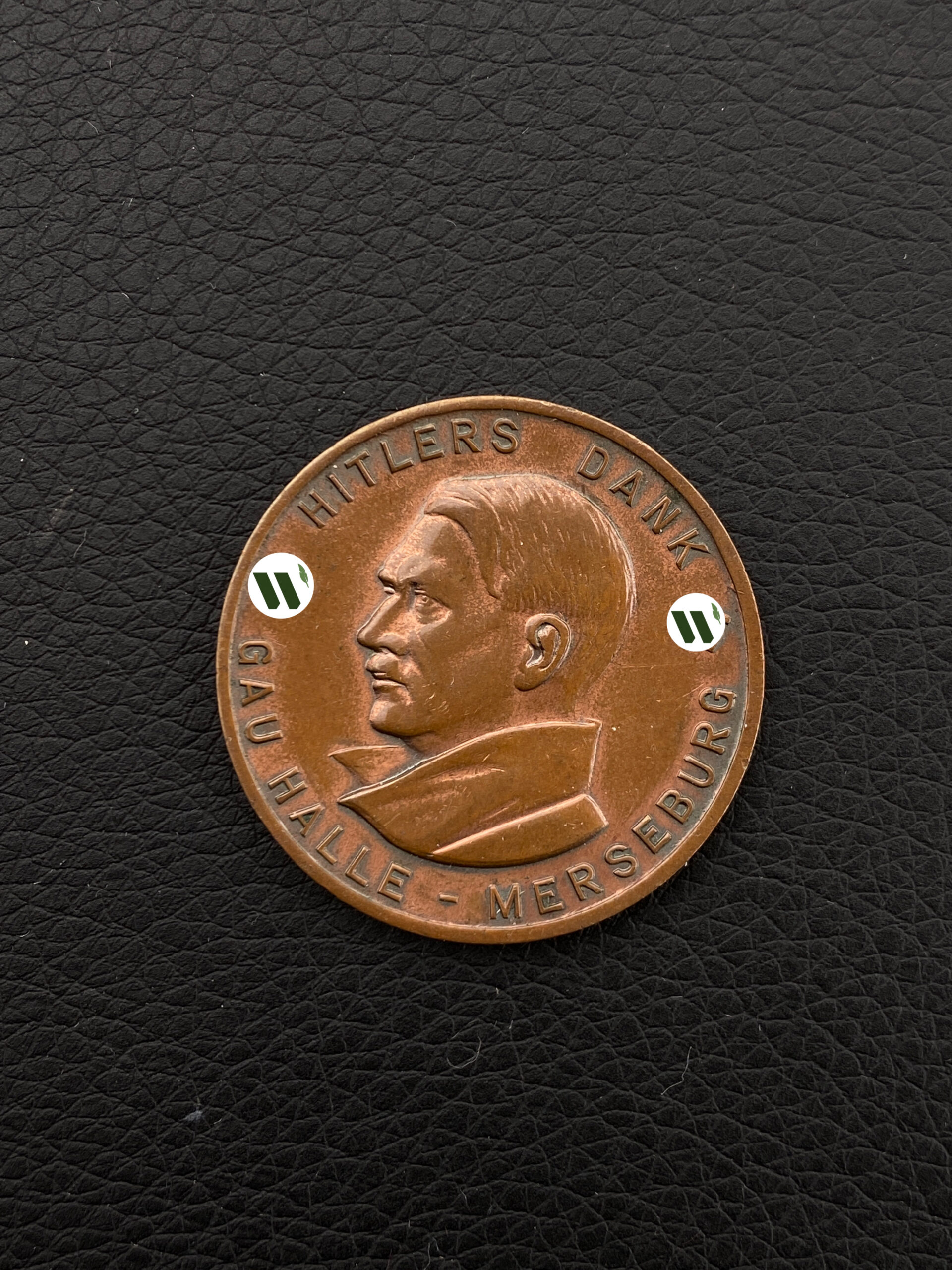 Бронзовая медаль из серии “Благодарность Фюрера” (Hitler’s Dank). Gau Halle-Merseburg 1933-34.