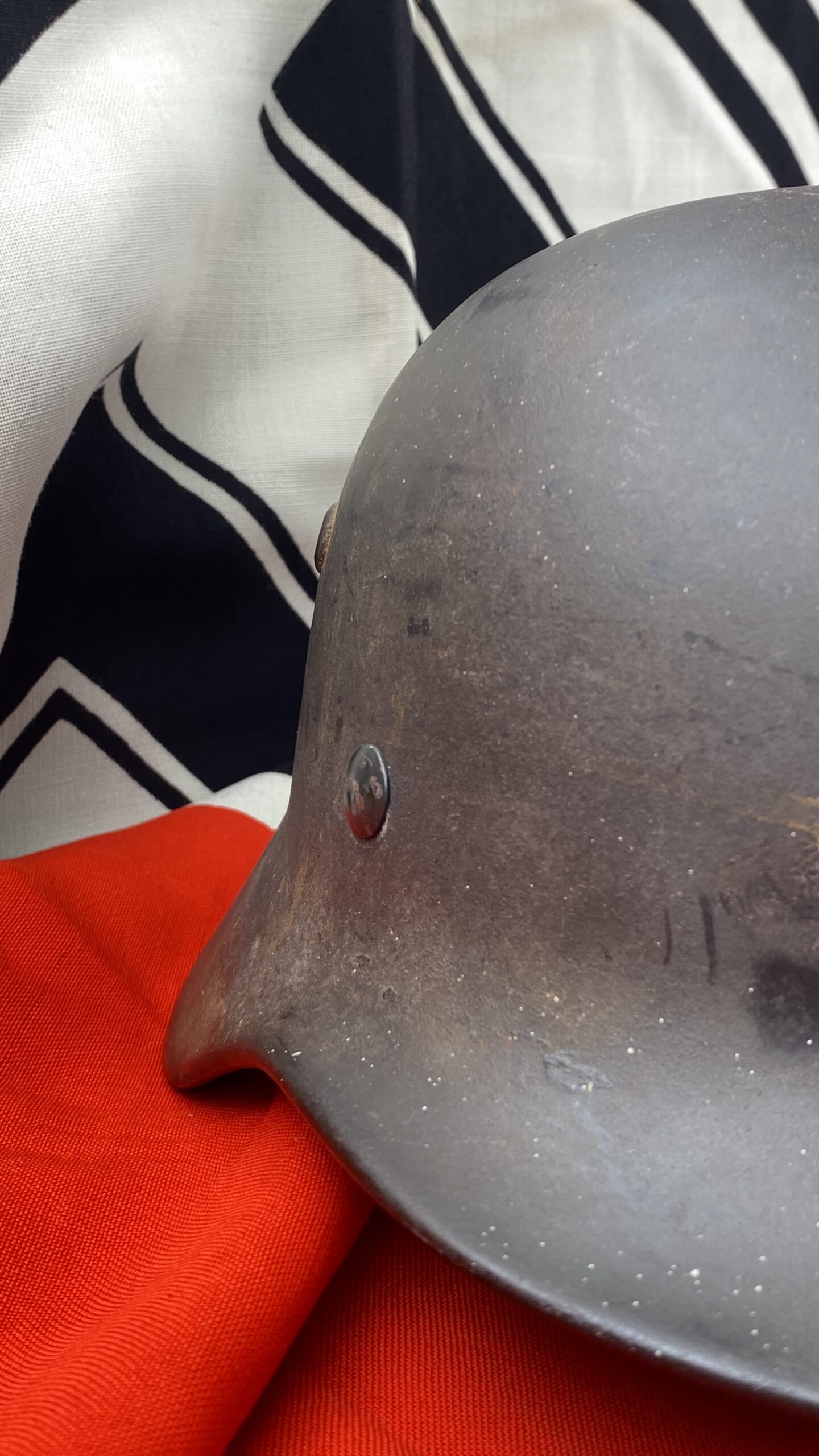WARSTORY AUCTION - Оригинальная каска m35 Luftwaffe