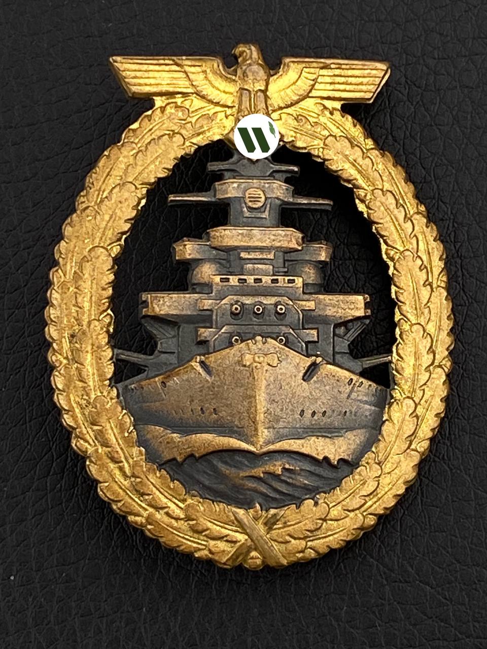 Квалификационный знак экипажа линейного корабля или крейсера от Алексея С.