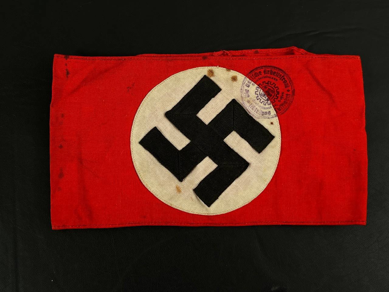 Нарукавная повязка NSDAP с биркой RZM