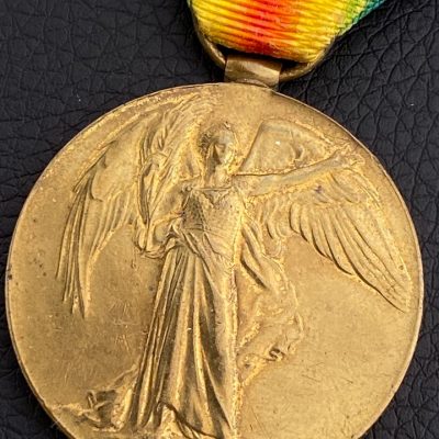 Великобритания. Медаль Победы (англ. Victory Medal, Межсоюзническая Победная медаль) .
