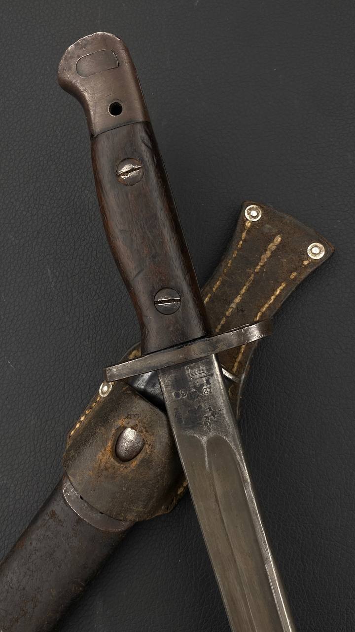 Штык образца 1907 года к магазинной винтовке системы Ли Энфильд (SMLE)