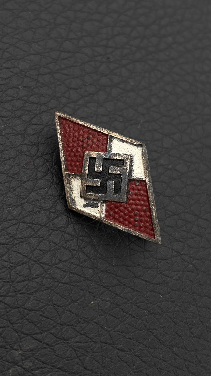 Знак молодежной организации ГитлерЮгенд, ромб от Алексея С.
