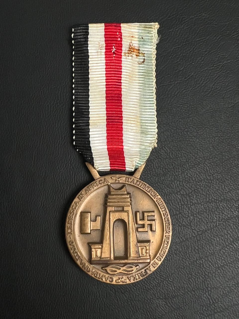 Медаль «За Итало-Германскую Кампанию в Африке» («Medaille fur den Italienisch-Deutschen Feldzug in Afrika»). От Алексея С.