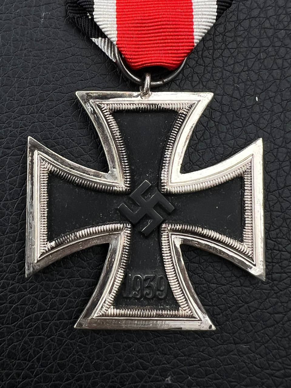 Железный крест 2-го класса (нем. Eisernes Kreuz 2. Klasse) 1939 год от Алексея С.