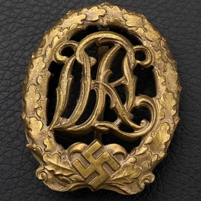 Немецкий имперский знак отличия за физическую подготовку "DRL" образца 1937 года в бронзе. [Неустановленный производитель] От Алексея С.