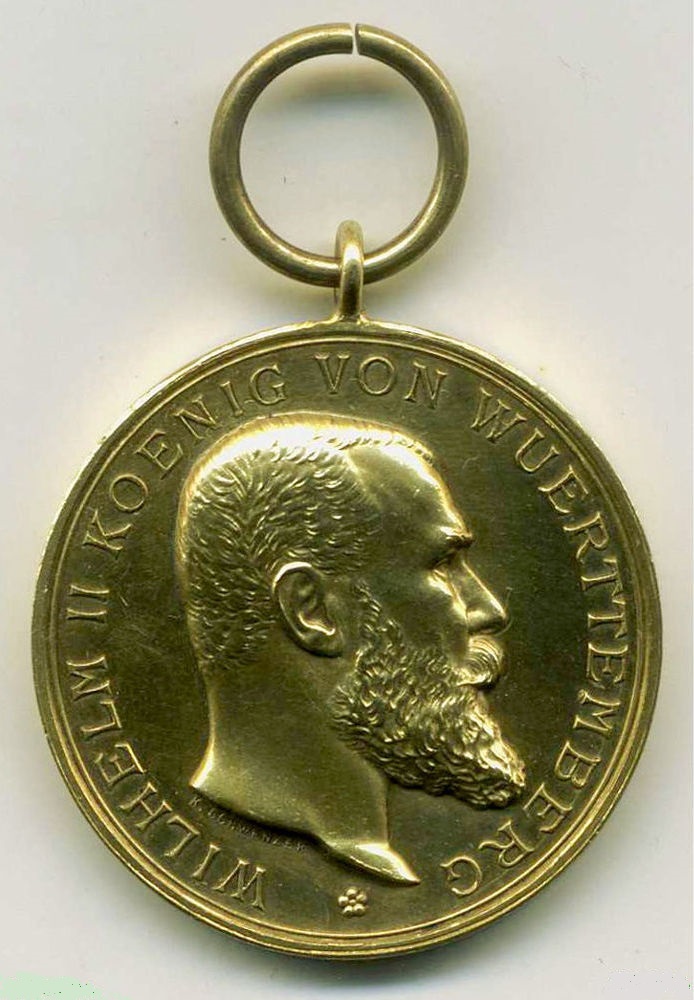 Вюртемберг. Золотая медаль за военные заслуги 1892 – 1918 гг. Позолоченное серебро. Без ленты.