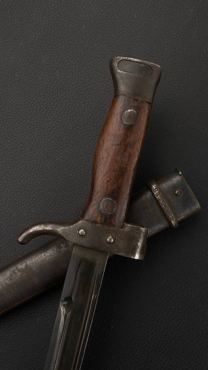 Штык к винтовке(карабину) Манлихера-Бертье образца 1892 года. 2-ой тип. Франция.