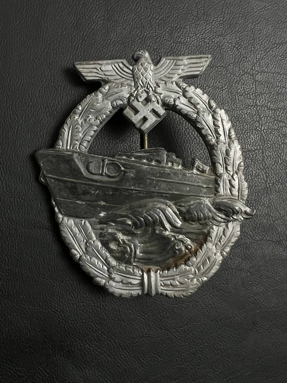 Квалификационный знак Кригсмарине для экипажей торпедных катеров. От Алексея С.