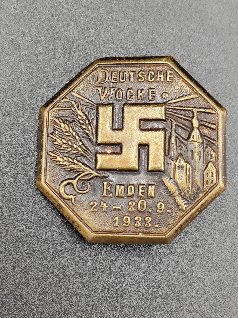 Значок Deutsche Woche Emden 1933 г.