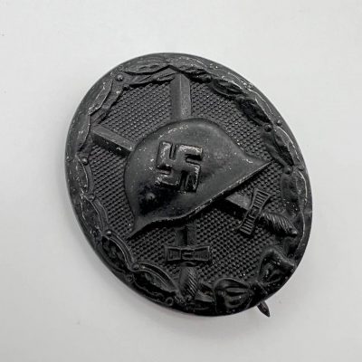  Нагрудный знак "За ранение" образца 1939 года (тип 2) в чёрном. [Overhoff & Cie.] Контррельеф. Интегрированная фурнитура. От Алексея С.