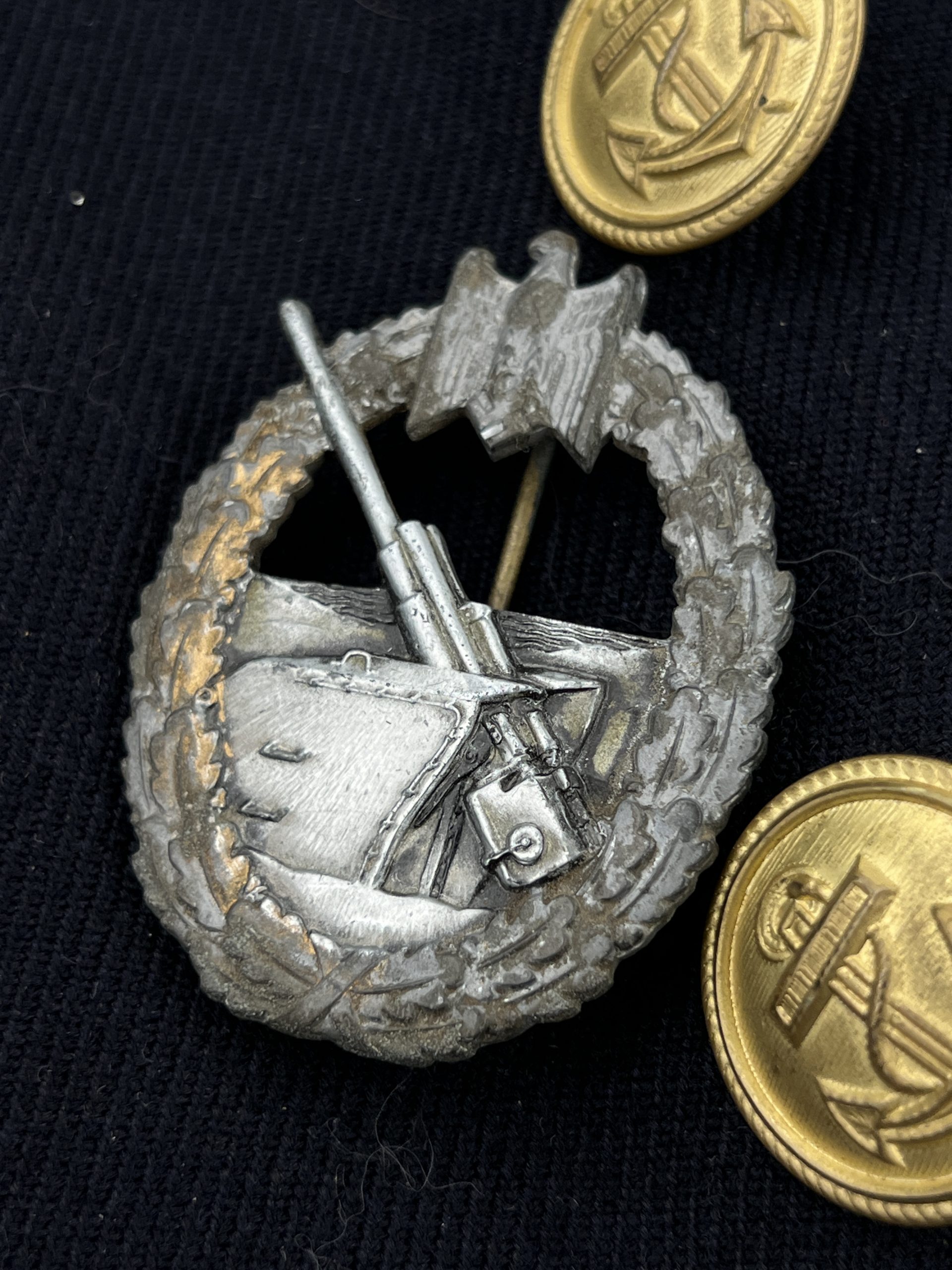  Нагрудный военный знак морской артиллерии От Алексея С.
