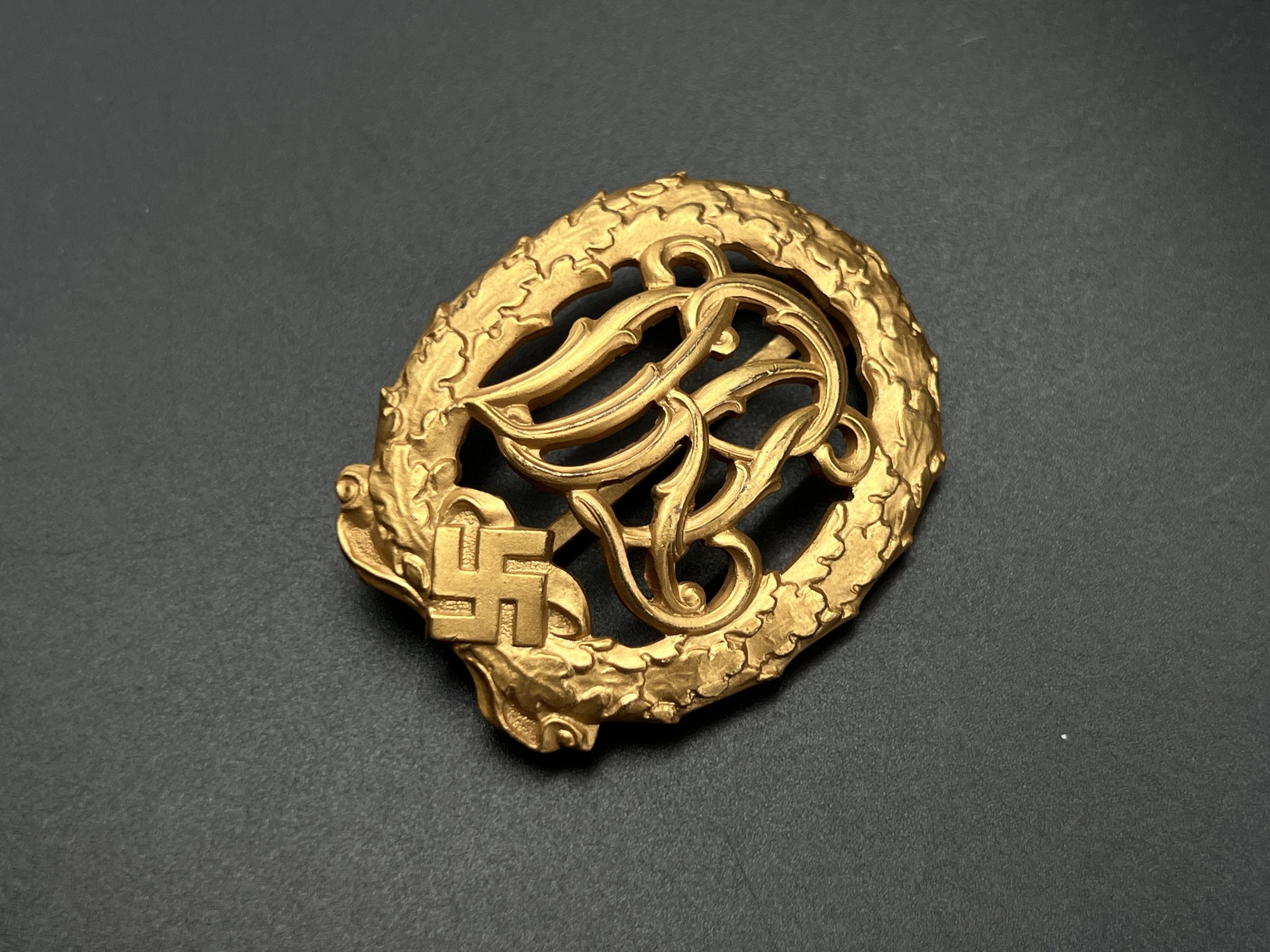 Знак DRL в золоте. От Алексея С.