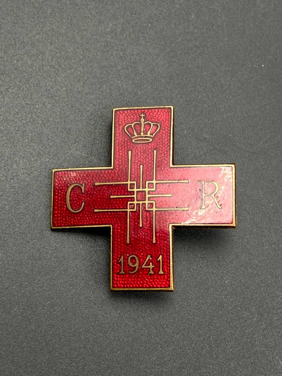 Королевство Румыния. Служебный знак Красного Креста 1941 г. От Алексея С.