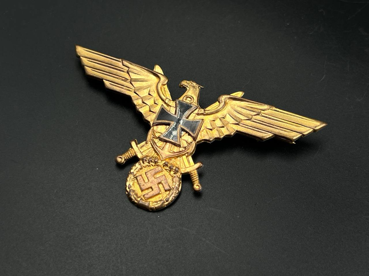 Знак Морских Ветеранов NSDMB (National Sozialistische Deutscher Marine Bund) Германия 3 Рейх. С клеймом “Ges. Gesch.” От Алексея С.