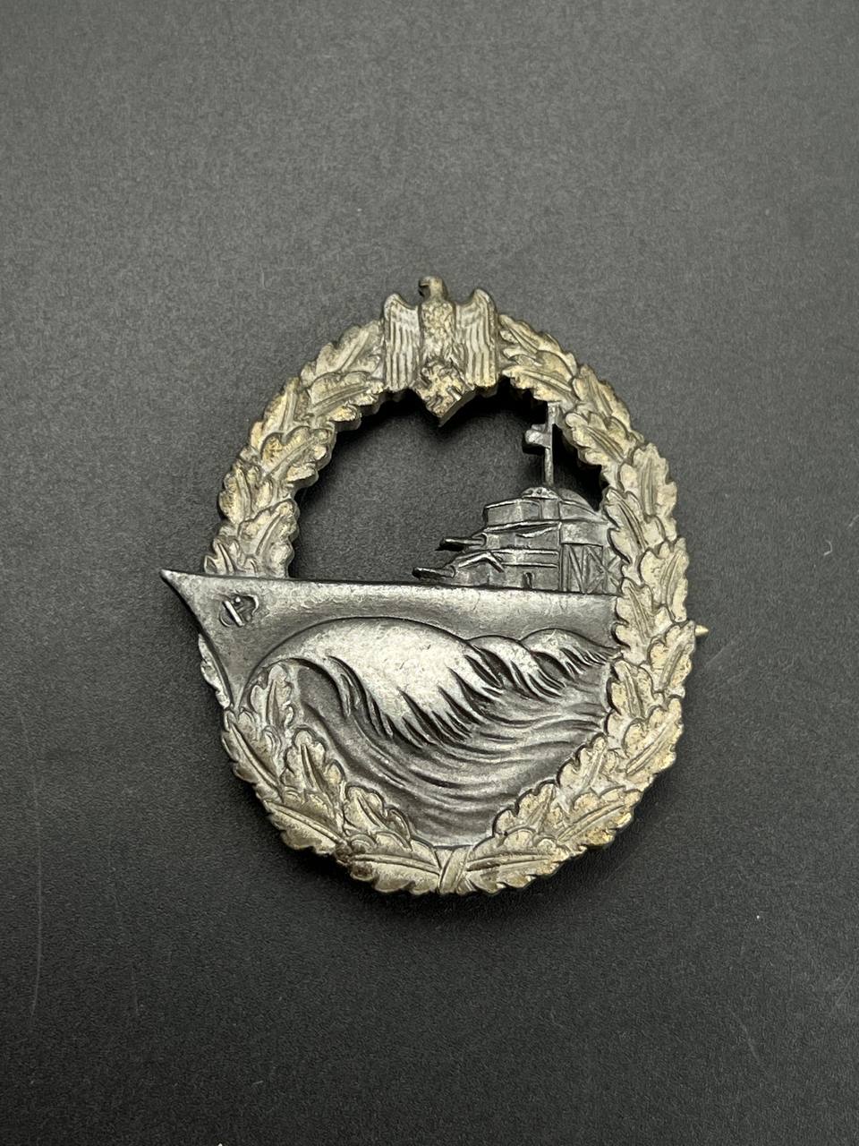 Нагрудный военный знак для экипажей эсминцев [Sohni, Heubach & Co.] От Алексея С.
