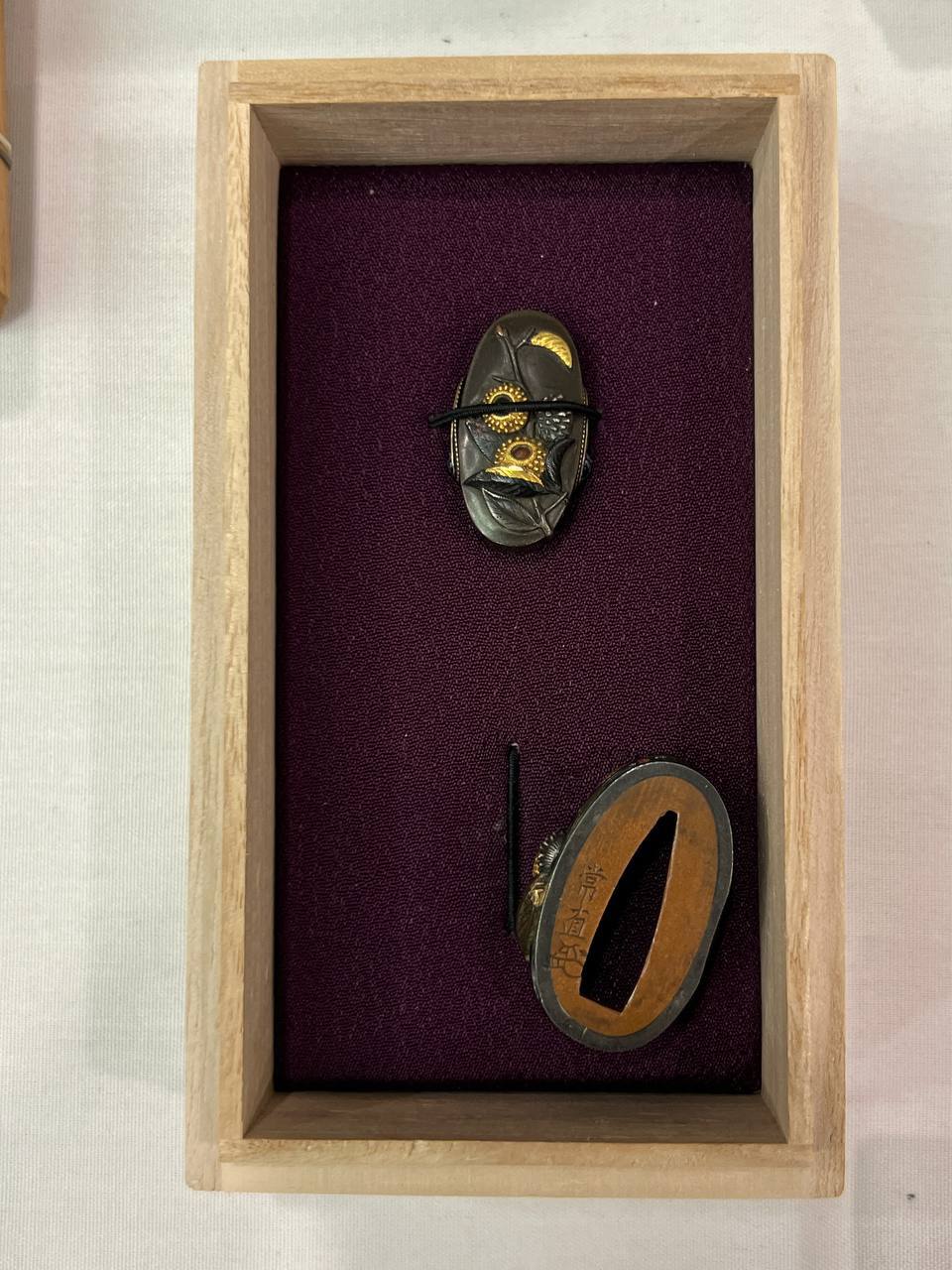 Фути Касира(fuchi-kashira), парный комплект для меча. Япония. С документами.