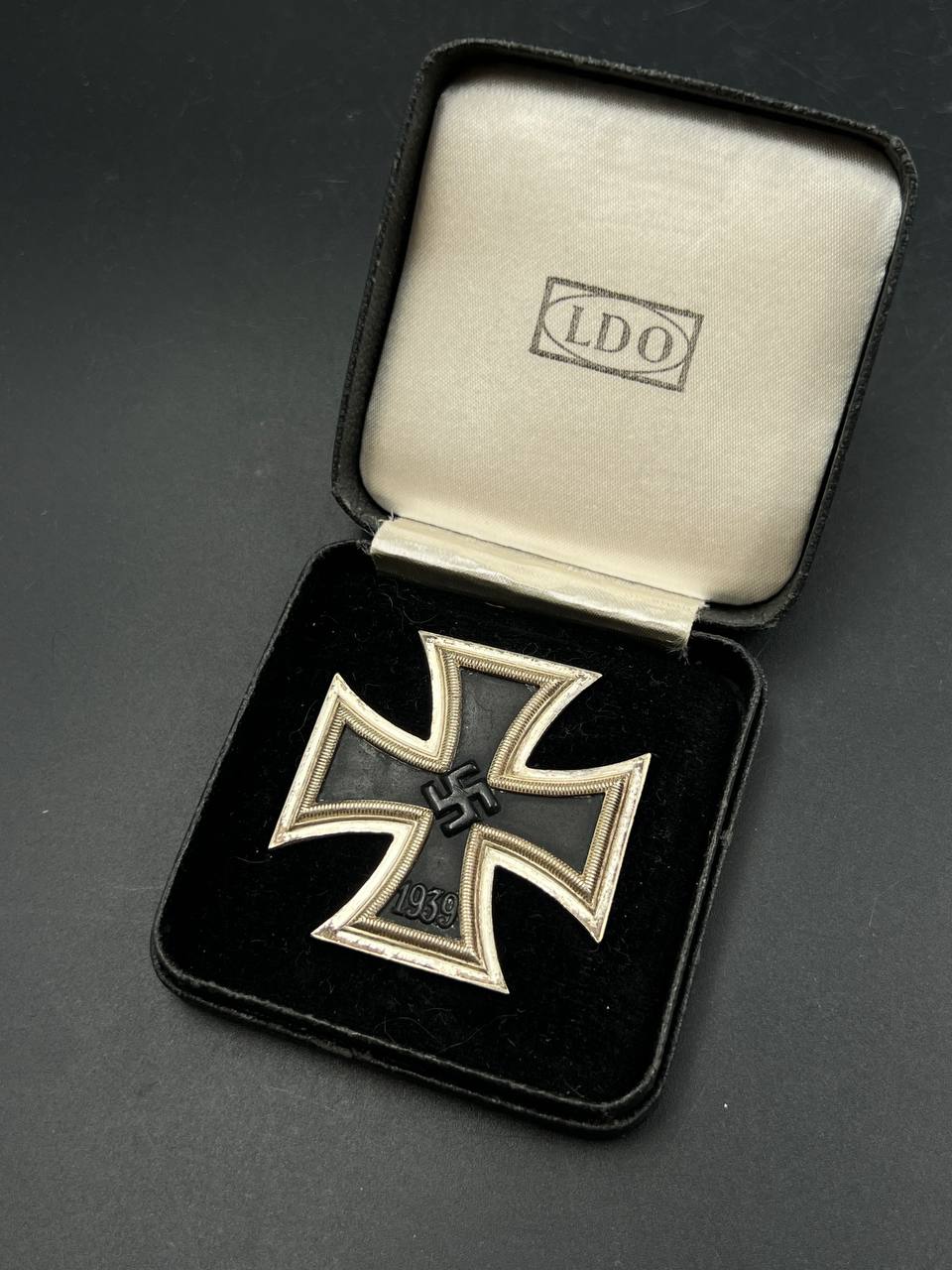 Железный крест 1 класса 1939 г. в футляре. От Алексея С.