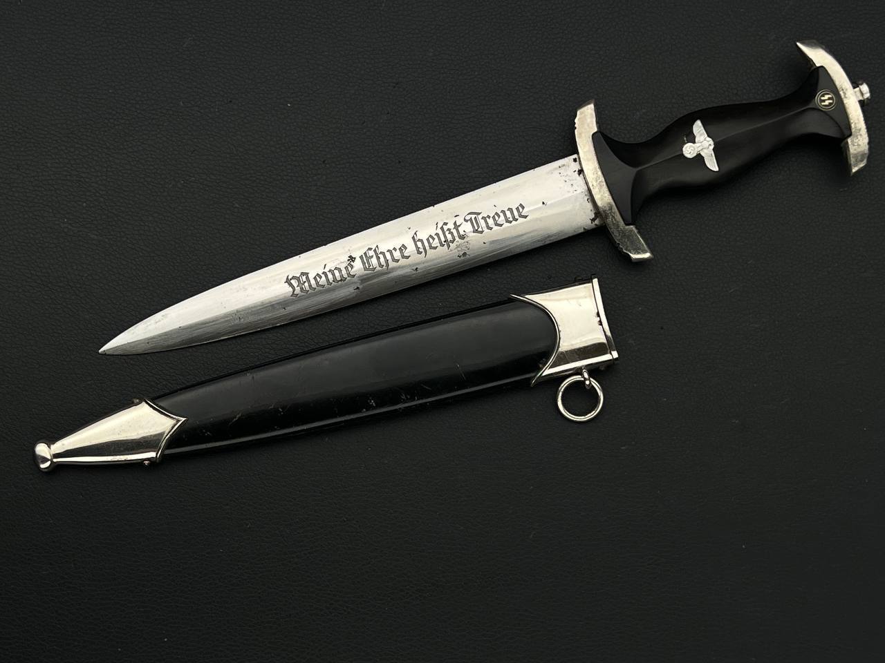 Кинжал SS обр. 1933 г.  1211/38. От Алексея С.