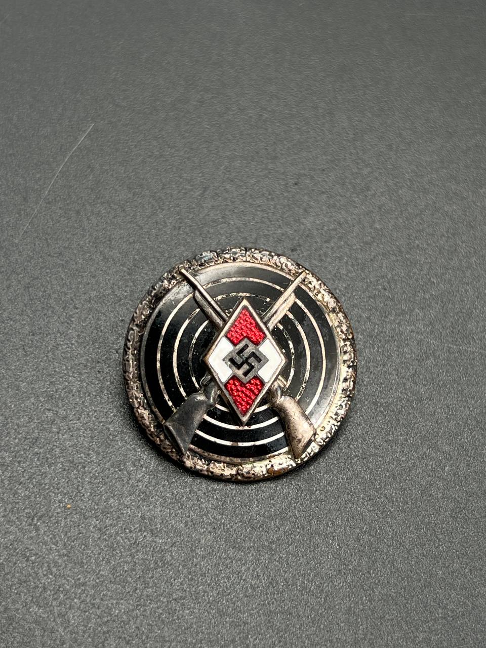 Знак снайпера организации ГитлерЮгенд. RZM M1/63 — Steinhauer&Lück. Lüdenscheid. От Алексея С.