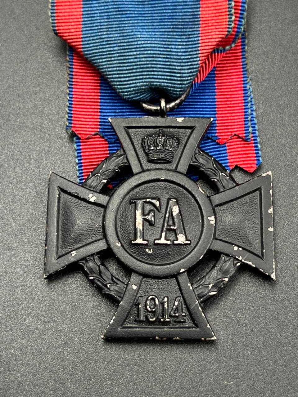Ольденбургский крест Фридриха-Августа «За военные заслуги» 2-го класса с планкой “За ближний бой”.