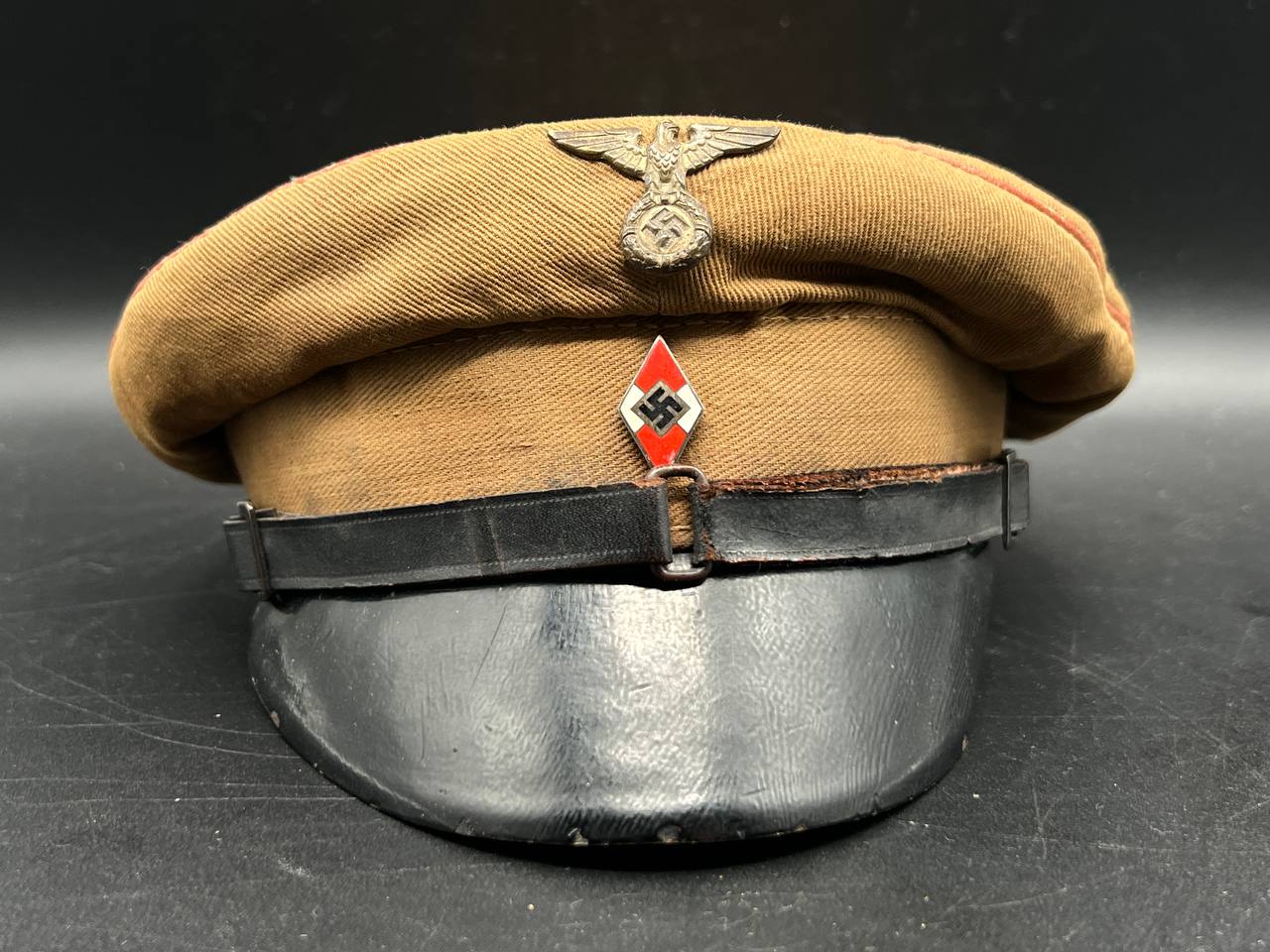 Фуражка Гитлерюгенд.