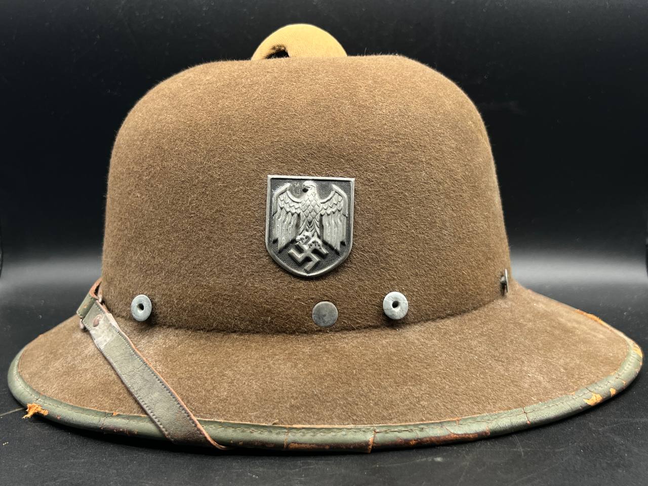 Африканский пробковый шлем Вермахта. Бюджет.