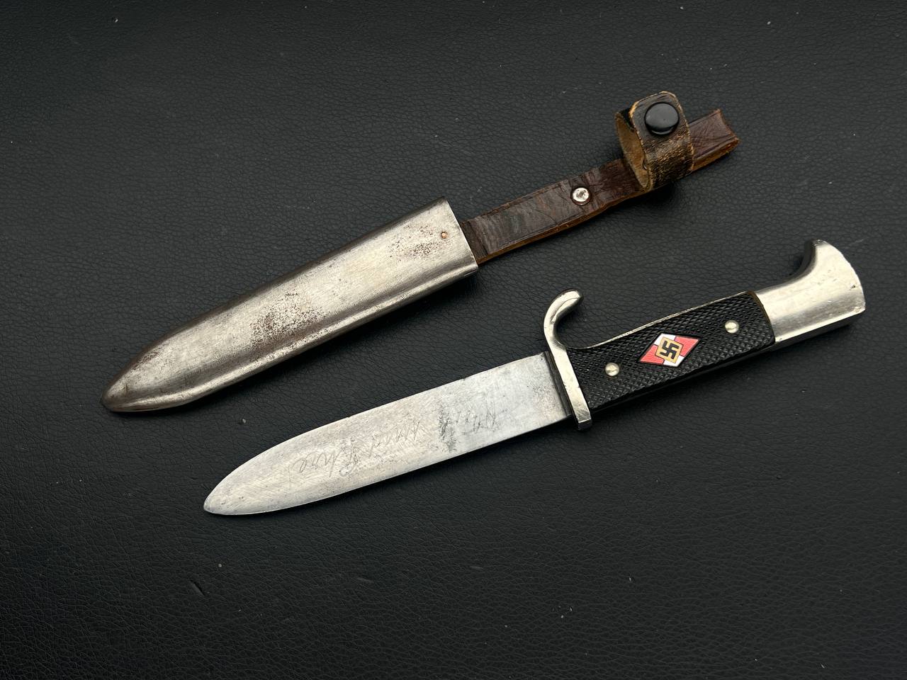 Нож молодежной организации ГитлерЮгенд. От Алексея С.