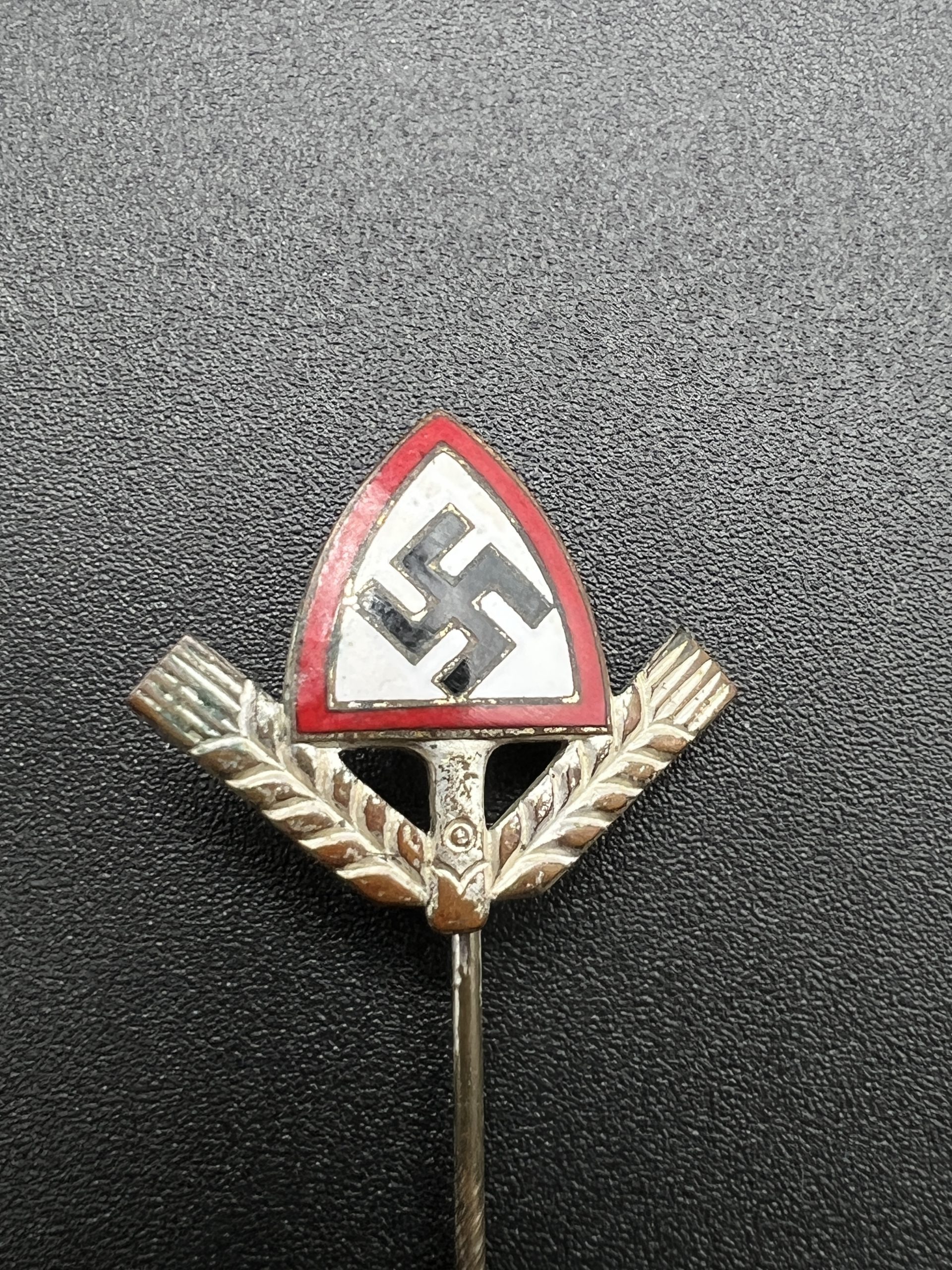 Миниатюра знака RAD (Имперская трудовая служба). От Алексея С.