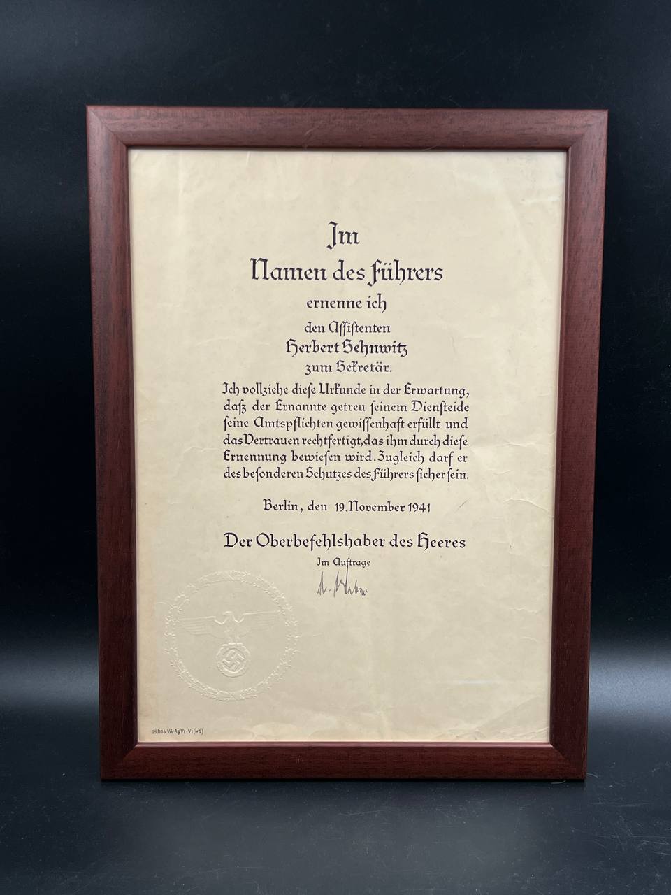Документ о назначении на должность секретаря. Третий Рейх.