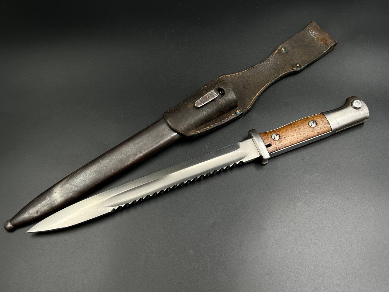 Немецкий штык KS98 с пилой, обр. 1898г. Gebr. Heller. От Алексея С.