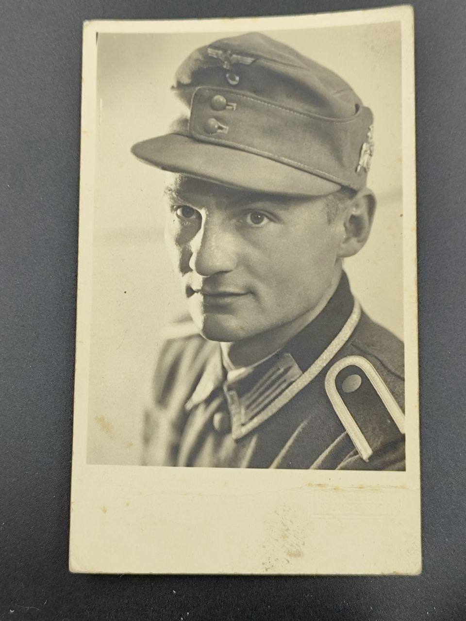 Портретное ателье-фото горного егеря.