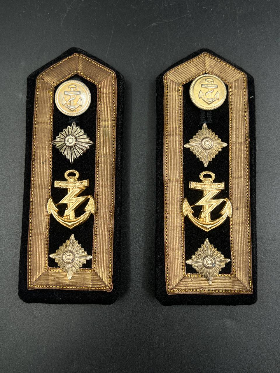 Погоны обер-фельдфебеля радиста Кригсмарине. 1937-1945. От Алексея С.