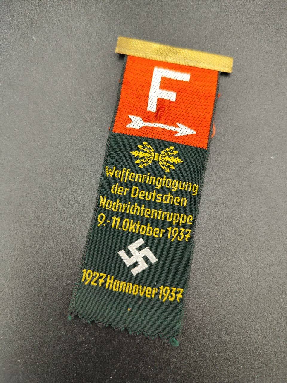 Значок “День немецкого военного связиста Ганновер 1937”.