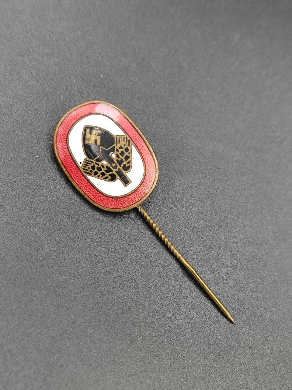 Членский знак РАД. От Алексея С.