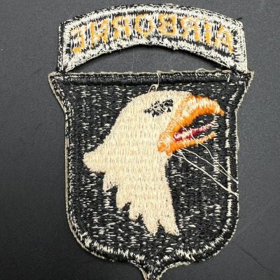 Нарукавная нашивка 101-й воздушно-десантной дивизии США «Screaming Eagles», период войны во Вьетнаме. От Алексея С.
