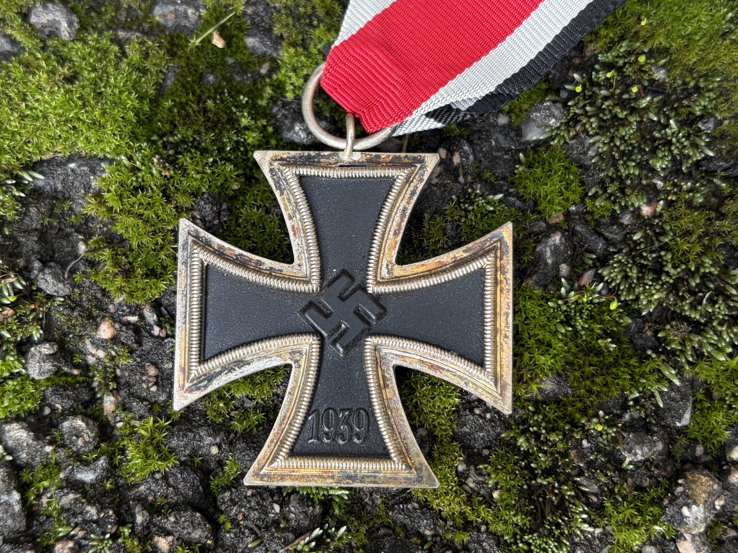  Железный крест образца 1939 года, II класс [Rudolf Souval], 98, L/58  Железный крест образца 1939 года, II класс [Rudolf Souval], 98, L/58 От Алексея С.